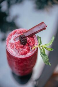 Pæresmoothie med kardemomme og græskarkerneolie